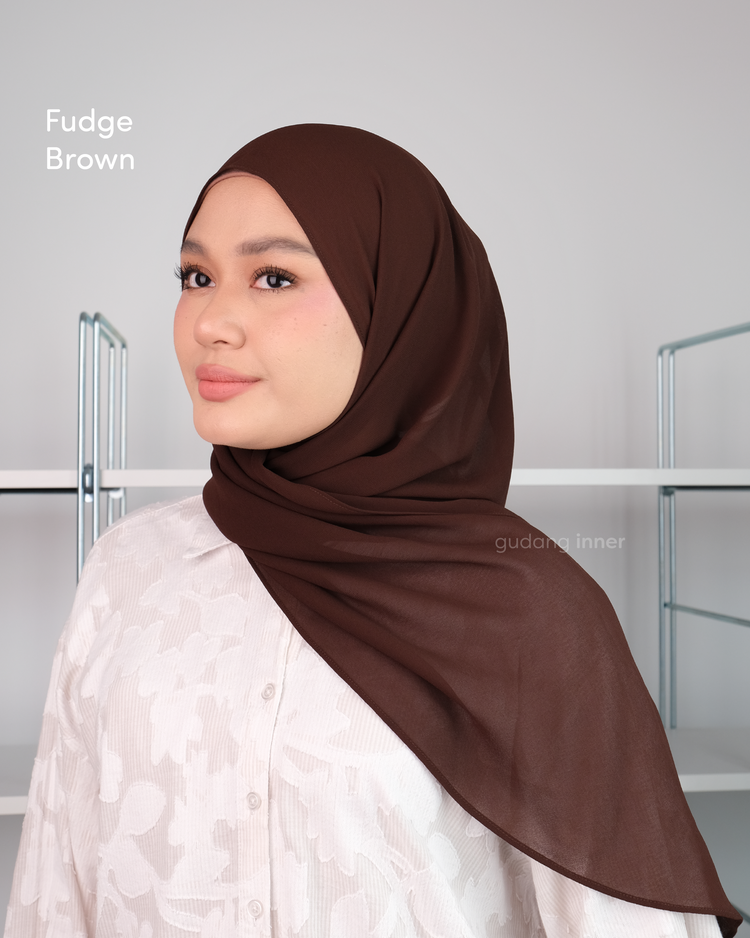 Thena Chiffon Shawl (Hoodie)