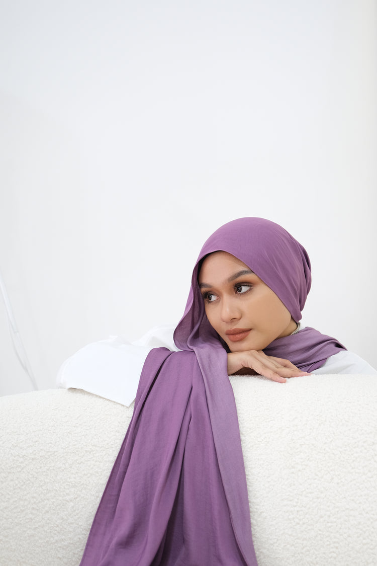 Dena Shawl Satin Crepe