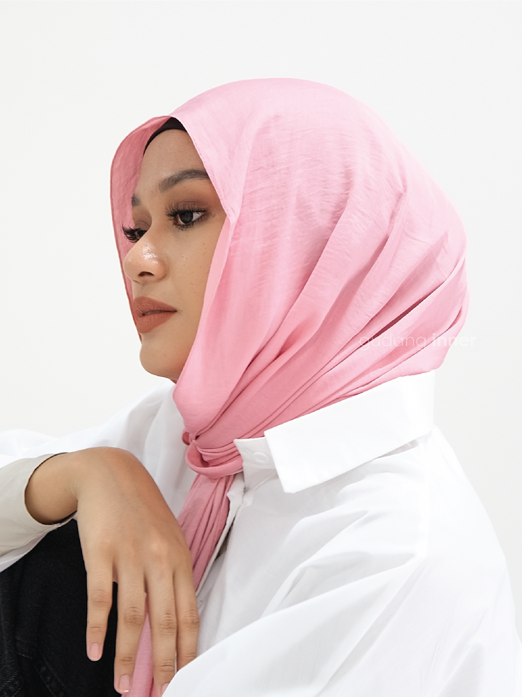 Dena Shawl Satin Crepe